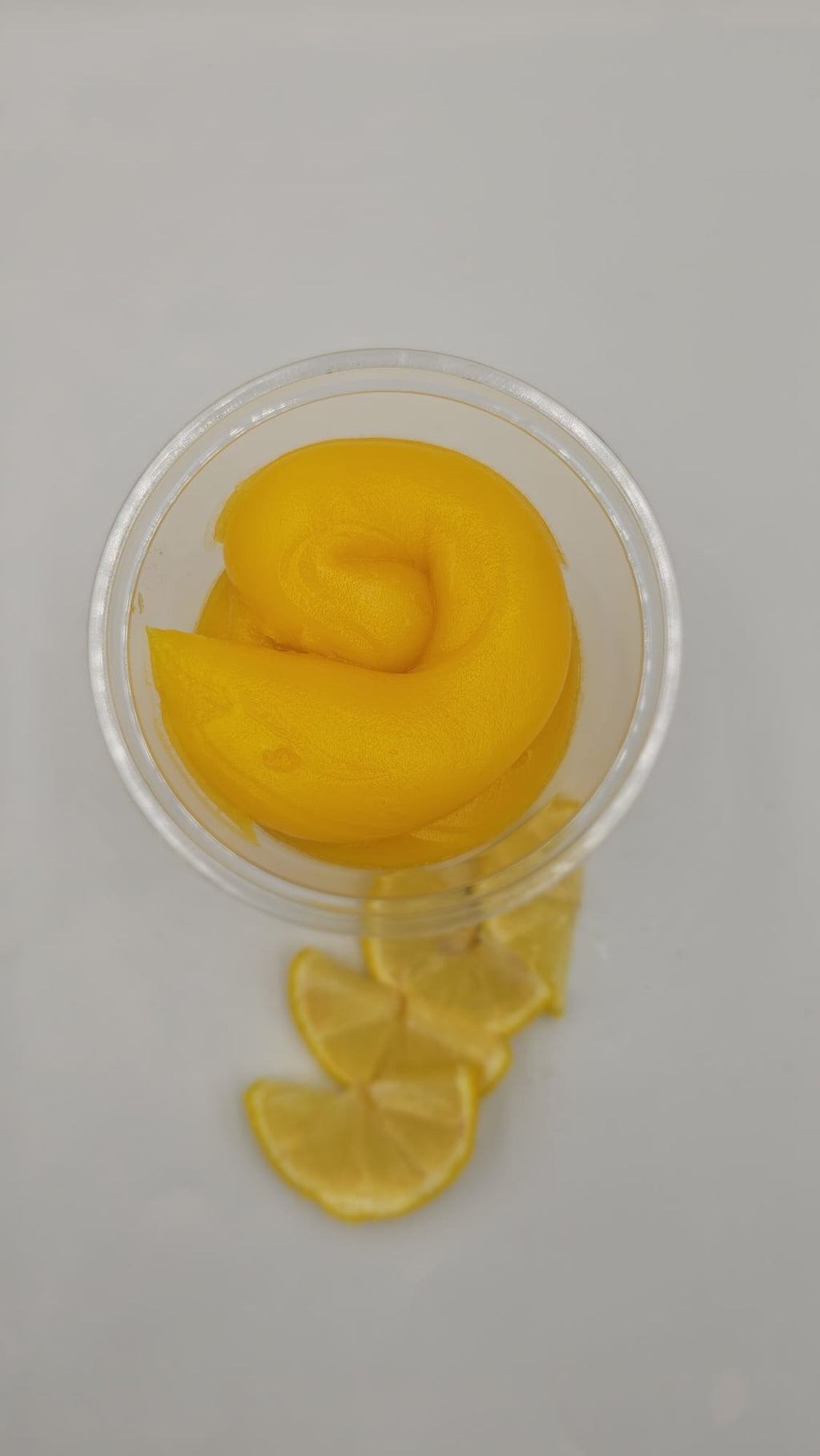 Trio Dessert Chocolate Discs & Cream & Biscuits Crumbs