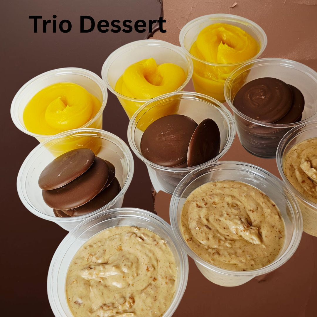 Trio Dessert Chocolate Discs & Cream & Biscuits Crumbs